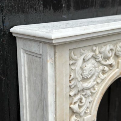 Kamin Aus Weißem Carrara-Marmor Um 1880