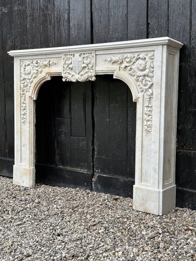 Kamin Aus Weißem Carrara-Marmor Um 1880