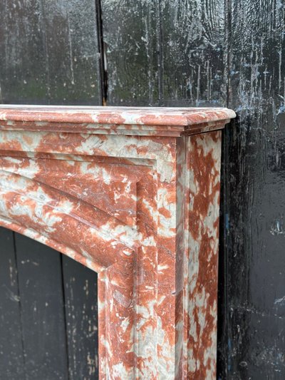 Kamin Im Stil Louis XIV Aus Rotem Marmor Aus Languedoc Um 1880