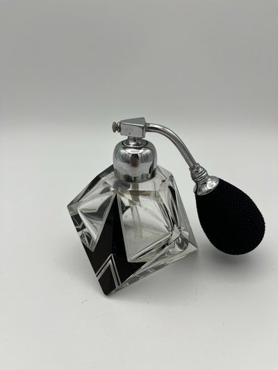 Art Deco perfume spray