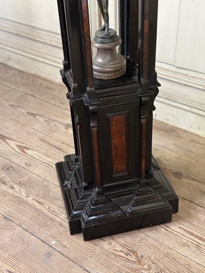 Sellette En Bois Noirci Et Placage De Loupe, Superbe Assemblage De Moulures Circa 1880
