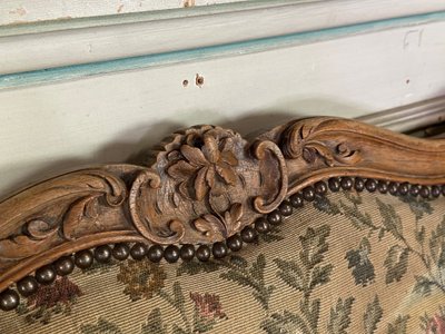 Banquette Corbeille Louis XV En Bois Sculpté, XVIIIème Siècle