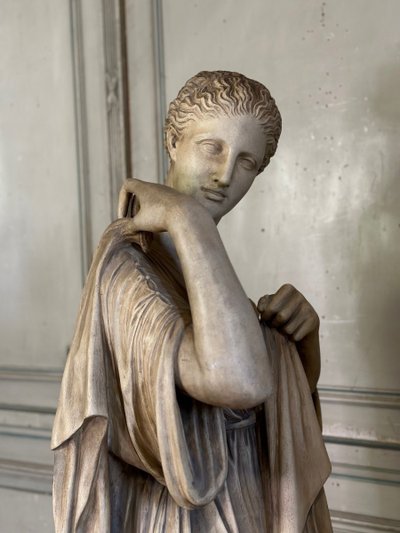 Diane De Gabies, terracotta invetriata bianca dopo l'Antico, 1880 ca.