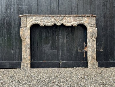 Regency Kamin Aus Grauem Marmor Des Ardennes, 18. Jahrhundert