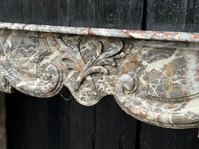 Regency Kamin Aus Grauem Marmor Des Ardennes, 18. Jahrhundert