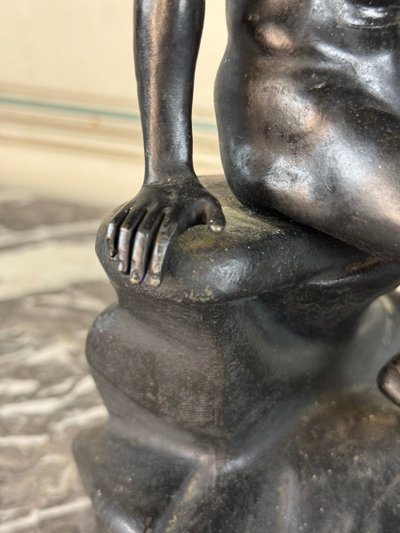 Hermès Au Repos, bronzo patina nera, qualità molto raffinata, inseguimento 19° secolo