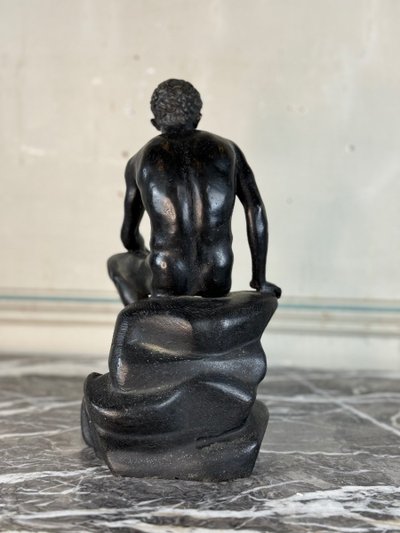 Hermès Au Repos, bronzo patina nera, qualità molto raffinata, inseguimento 19° secolo
