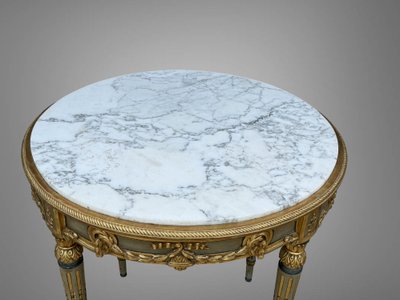 GUERIDON ROND XIXe DE STYLE LOUIS XVI EN BOIS PEINT ET DORÉ AVEC DESSUS MARBRE