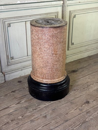 Colonne En terre cuite  émaillée Hescombe and Co
