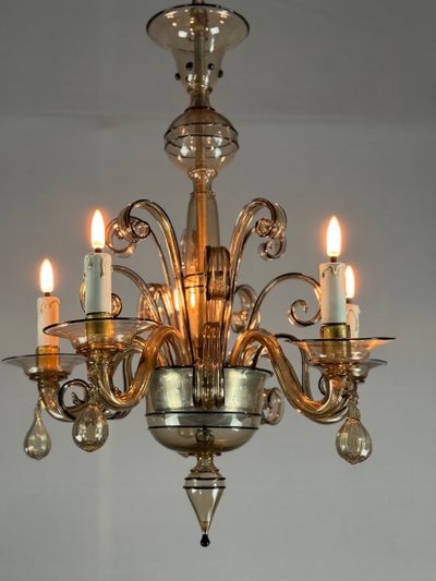 Venetian Chandelier in Golden Murano Glass with Black Trim, Circa 1950