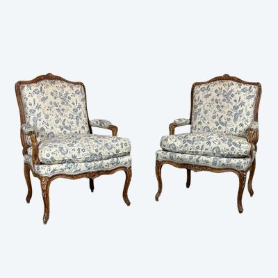 Paire De Fauteuils à La Reine Louis XV En Bois Sculpté Et « chené », XVIIIème Siècle