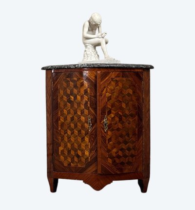 Encoignure Luigi XV, intarsio a cubo senza fondo, XVIII secolo