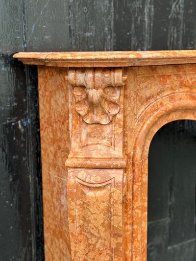 Kamin Im Stil von Louis XV Aus Rotem Veroneser Marmor Um 1880