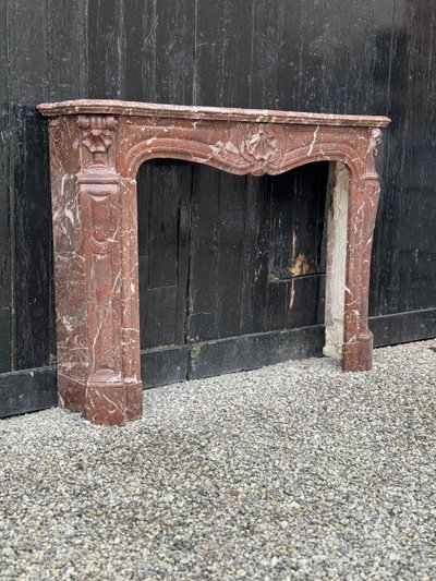 Louis XV style mantel in Rance marble, circa 1880