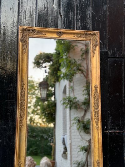 Miroir Empire En Bois Stuqué Et Doré, Début XIXème Siècle