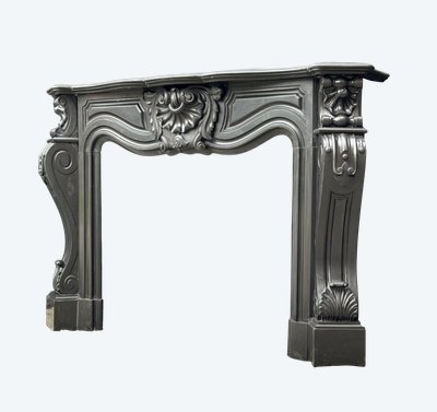 Napoleon III mantel in Belgian Black or Mazy Black marble, circa 1880