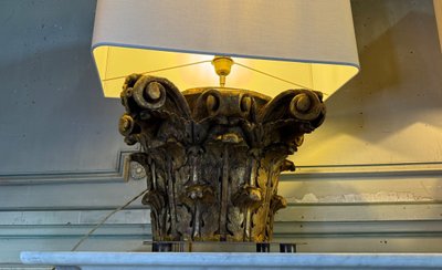 Pair of Table Lamps, Half Corinthian Capitals in Carved and Gilded Wood, 18th Century