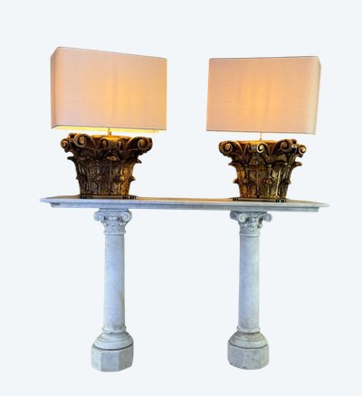 Pair of Table Lamps, Half Corinthian Capitals in Carved and Gilded Wood, 18th Century