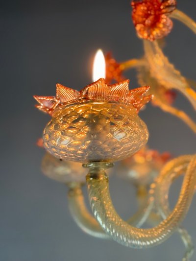 Venetian Chandelier in Opalescent, Gold and Red Murano Glass, 8 Light Arms Circa 1930