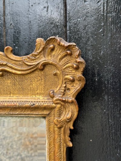 Baroque Mirror in Carved, Stuccoed and Gilded Wood, Vienna Circa 1700
