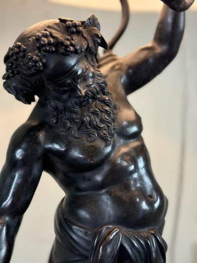 Sileno ubriaco, bronzo dall'antico montato a lampada, XIX secolo