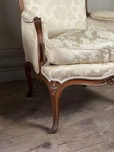 Paire De Grandes Bergères Louis XV Estampillée Nicolas Quinibert Foliot , Paris XVIIIème Siècle