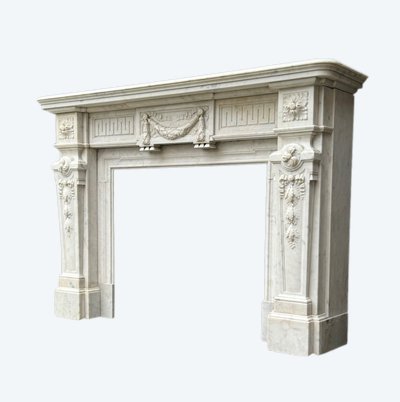 Camino in stile Luigi XVI in marmo bianco di Carrara, circa 1880