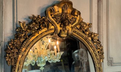 Louis XVI Mirror, Trumeau Mantelpiece in Carved and Gilded Wood, 18th Century