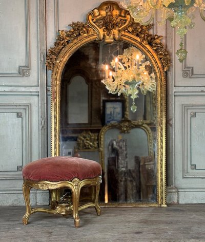Louis XVI Mirror, Trumeau Mantelpiece in Carved and Gilded Wood, 18th Century