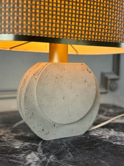 Lampe De Table Brutaliste En Travertin Vers 1980