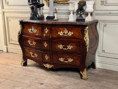 Commode Tombeau Louis XV , XVIIIème siècle