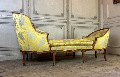 Duchesse En Bateau, Chaise Longue, Louis XV, Soierie Jaune, XVIIIème Siècle
