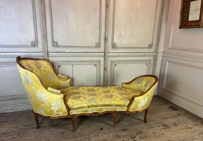 Duchesse En Bateau, Chaise Longue, Louis XV, Soierie Jaune, XVIIIème Siècle