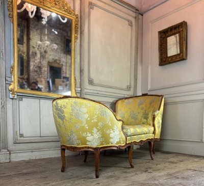Duchesse En Bateau, Chaise Longue, Louis XV, Soierie Jaune, XVIIIème Siècle