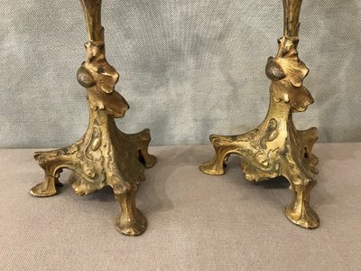 Paire de bougeoirs ancien en régule doré d'époque 19 ème 