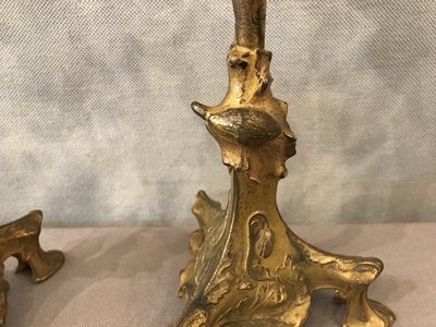 Paire de bougeoirs ancien en régule doré d'époque 19 ème 