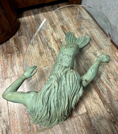 Couchtisch aus Bronze mit Meerjungfrauen-Motiv und grüner Patina, um 1970