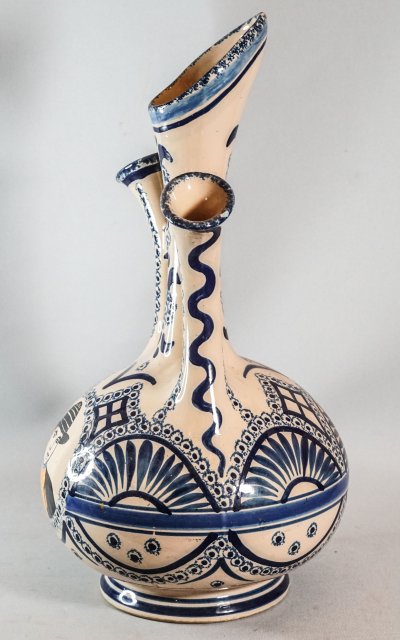 HENRIOT, QUIMPER, Vase