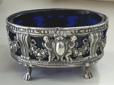 Coppia di saliere in argento del XIX secolo