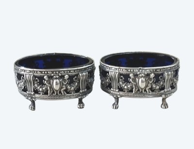 Coppia di saliere in argento del XIX secolo