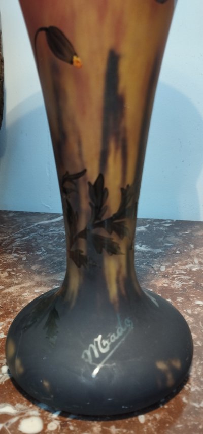 Vaso in vetro MADO con decorazione smaltata XX