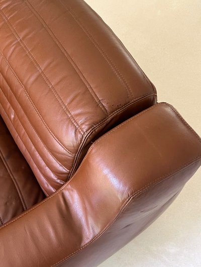 Prototipo di poltrona in similpelle marrone di Michel Ducaroy, Francia, anni '70
