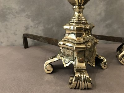 Beaux chenets anciens en bronze d'époque 19 ème 