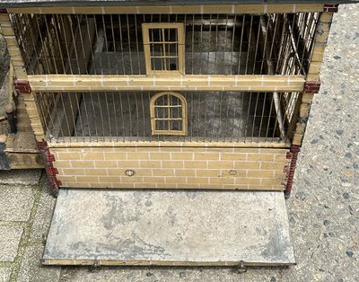Großer Vogelkäfig Voliere Zink Metall bemalt Haus Herrenhaus Schloss 19. Jahrhundert
