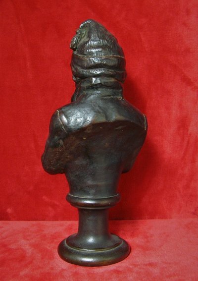 Bust of a card player, 19th century.