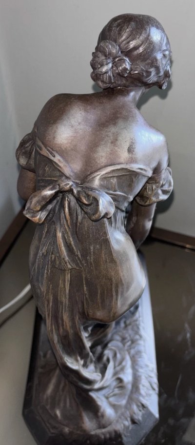 CAUSSÉ Julien (1869-1909) Woman at the fountain Large Art Nouveau night light Spelter Signed
