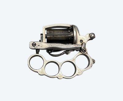 Revolver con sistema Dolne-Bar, noto come "APACHE", in argento massiccio. Circa 1870
