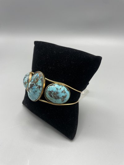 Bracciale rigido in oro con 3 cabochon di turchese
