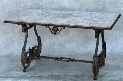 Merceris taste coffee table