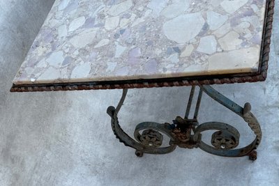 Merceris taste coffee table